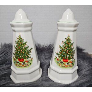 Pfaltzgraff Christmas Heritage Salt & Pepper Shakers Christmas Trees